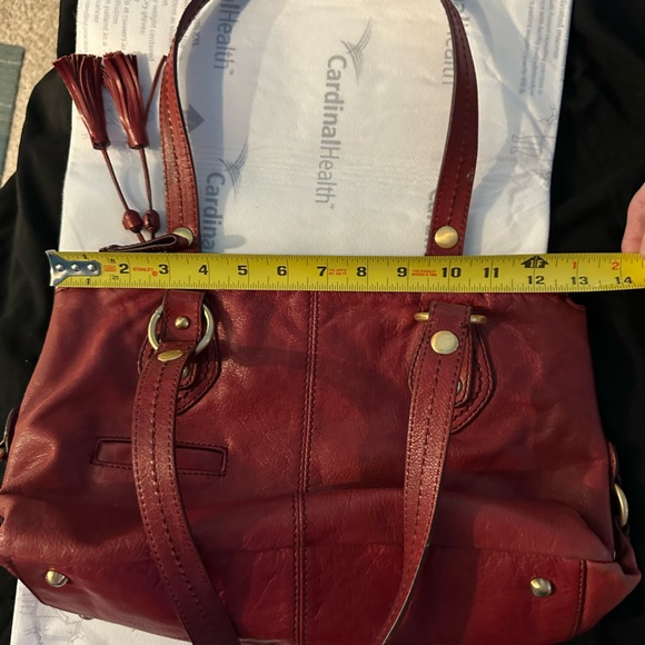 The Sak 100% Leather  Over The Shoulder Purse Hand Bag Red Center Zipper - Picture 9 of 12